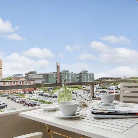 Wes2 17 New Port Apartmán